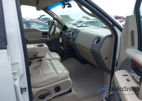 2004 Ford F-150 Lariat/Xlt из США, поврежденный, VIN 1FTPW12594KD31200